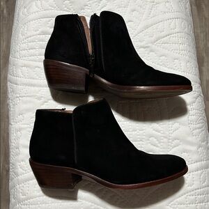 Sam Edelman suede ankle boots sz: 4.5m